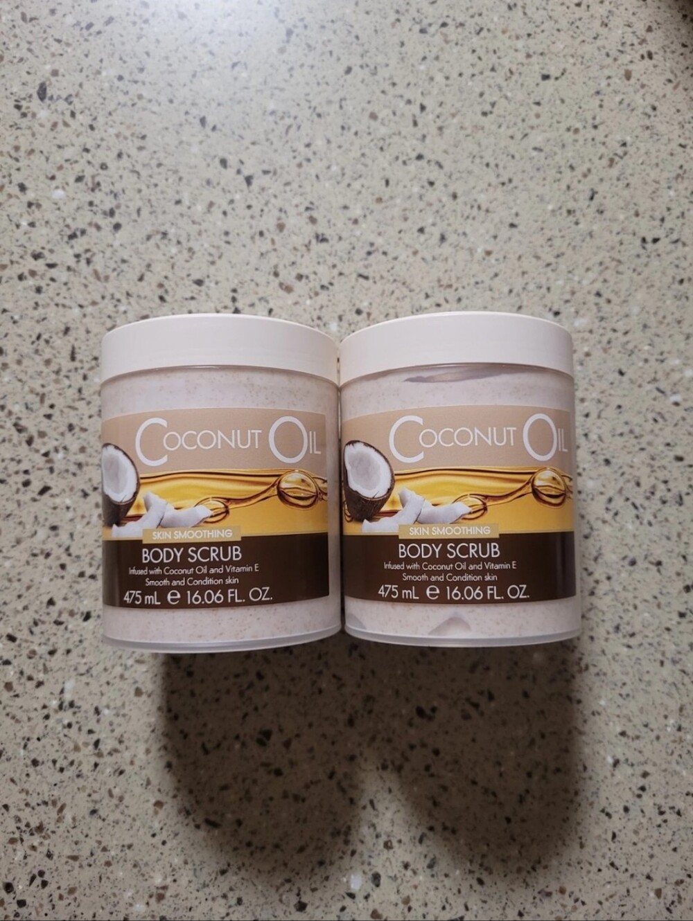 2 CREIGHTONS Coconut Oil Skin Smoothing Body Scrub 16.06 Oz/475ml Ea Bath Shower